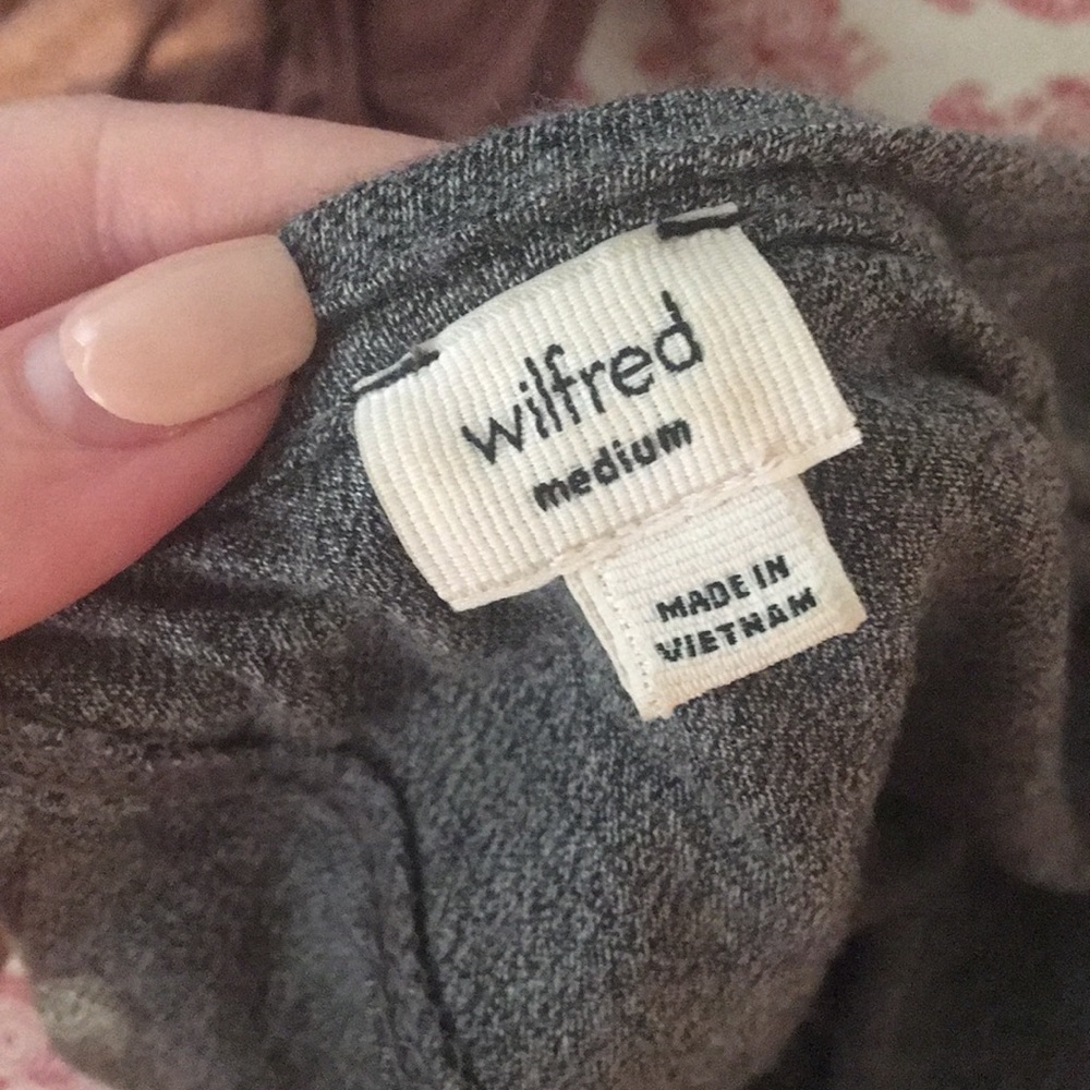 Grey Split Back T - image 3